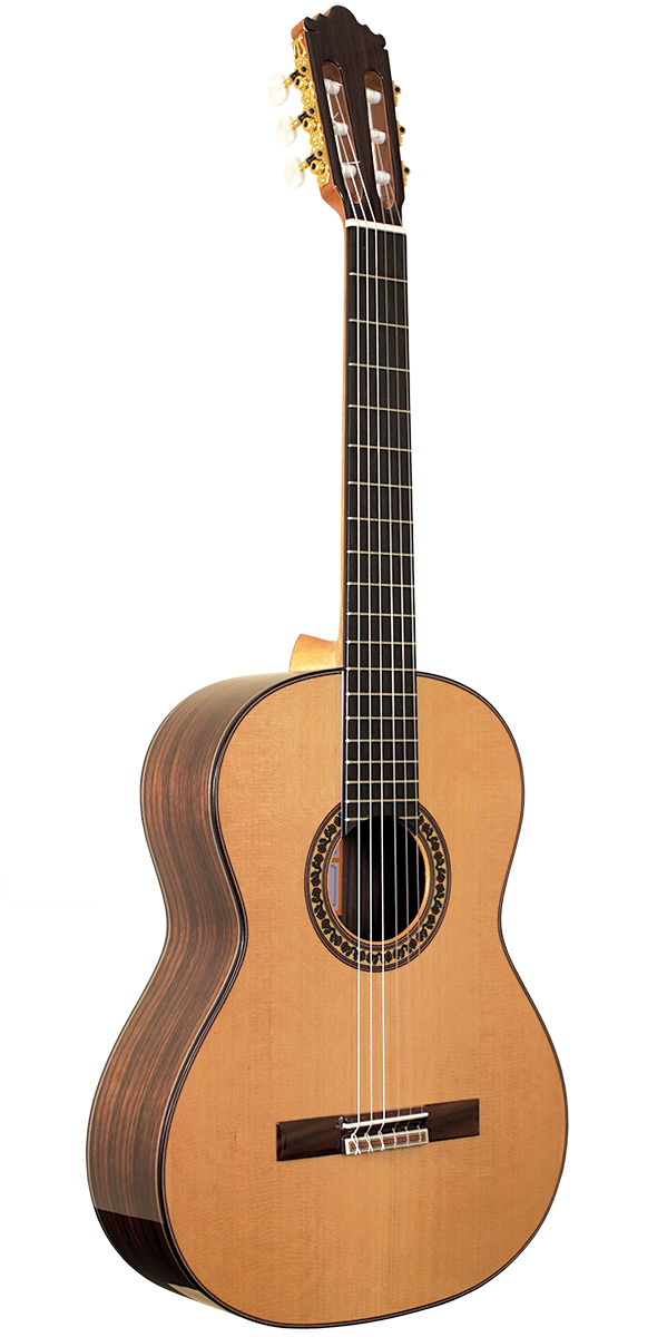 4N CWE Cutaway | José Ramírez Classical Guitars